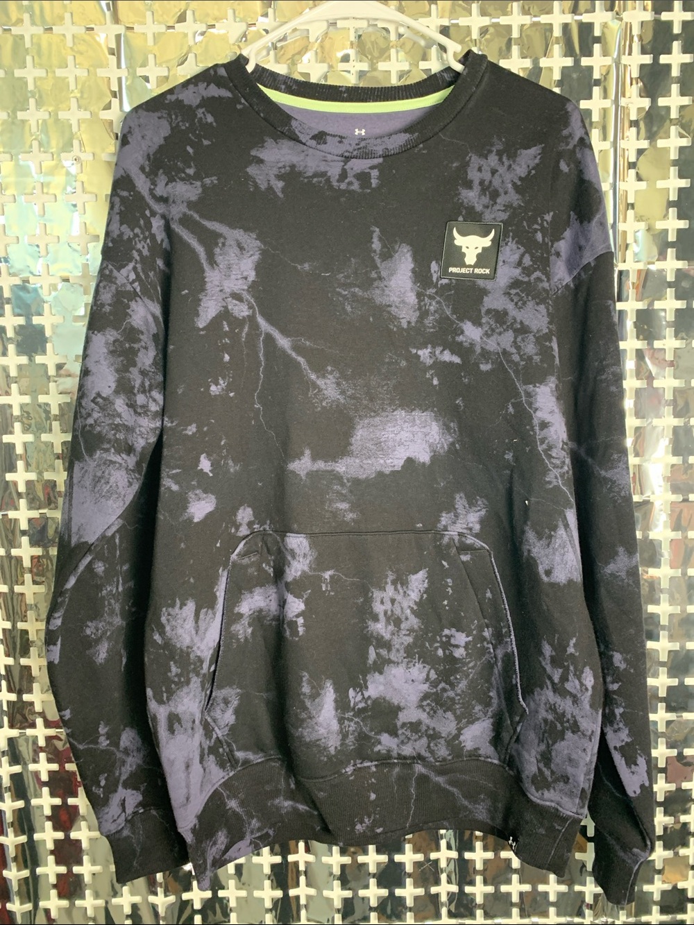 Under Armour Men’s Black and Purple Tie-Dye Crewneck Sweatshirt